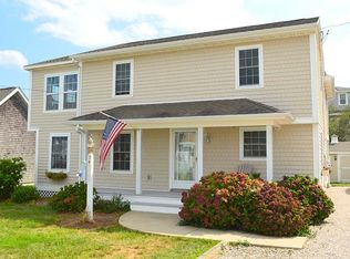 11 3rd St, Narragansett, RI 02882
