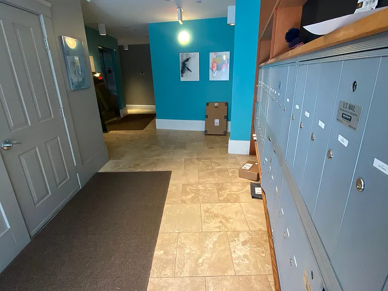 80 Webster Ave #3F — Photo 25