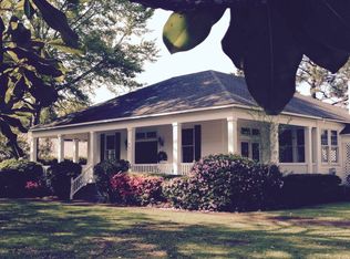 401 Wedgewood Dr, Gulf Shores, AL 36542