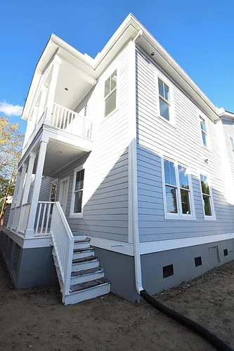 195 Romney St Photo 1