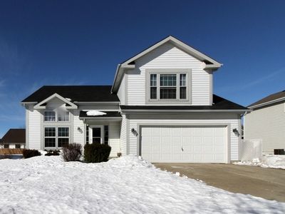 1258 Knollwood Cir, Crystal Lake, IL, 60014