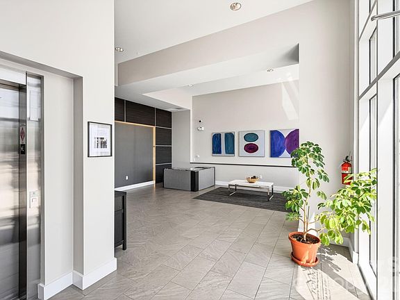 4th image of 45 Asheland Ave #308