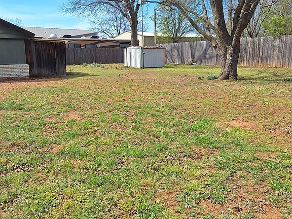 5th image of 729 W Plato Rd