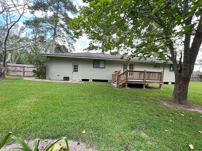 1007 Highway 42 — Photo 15