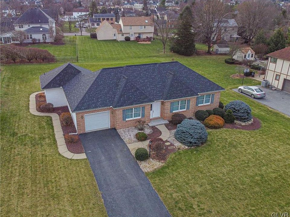 1st image of 5020 Chelsea Dr