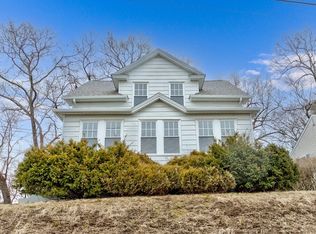 21 Alpine Trl, Auburn, MA 01501