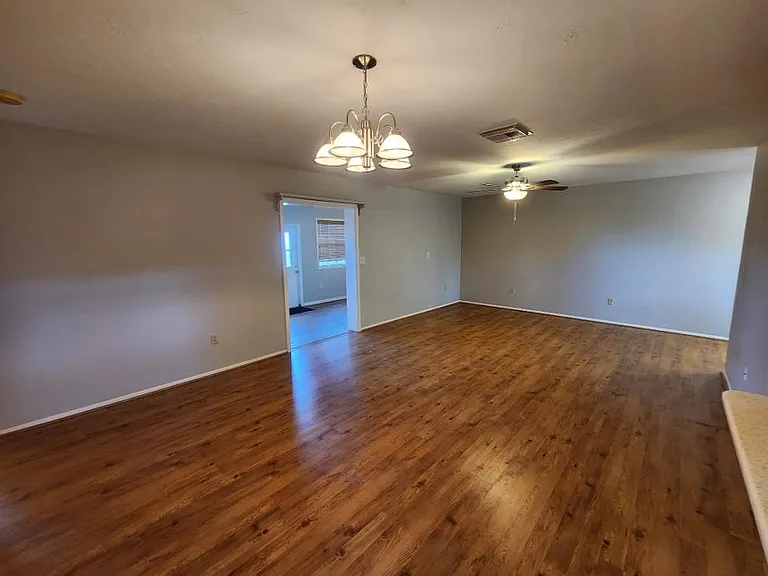 27048 Omni Ln — Photo 14