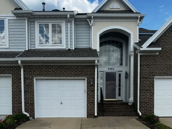 9462 Bay Front Dr, Norfolk, VA 23518
