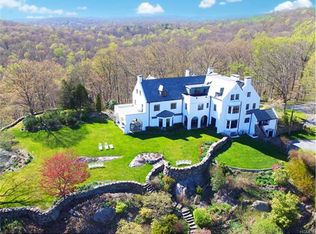 91 Camp Comfort Rd, Tuxedo Park, NY 10987
