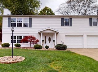 172 N Hills Dr, Parkersburg, WV 26104