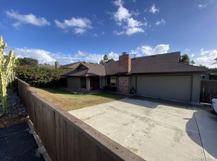 821 Sunrich Ln #1-2, Encinitas, CA 92024