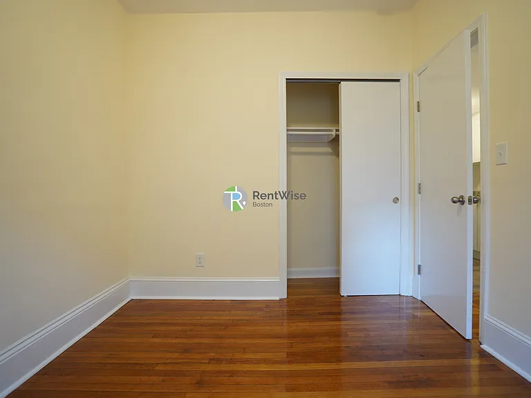 1315 Commonwealth Ave #307 — Photo 6