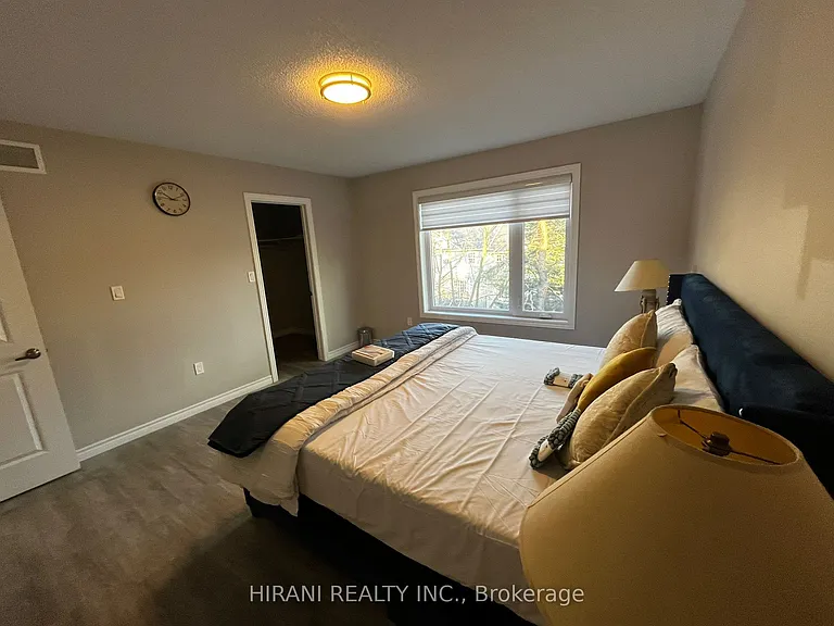 1131 Gordon St #4 — Photo 16