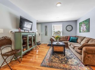 46 South St, South Hadley, MA 01075