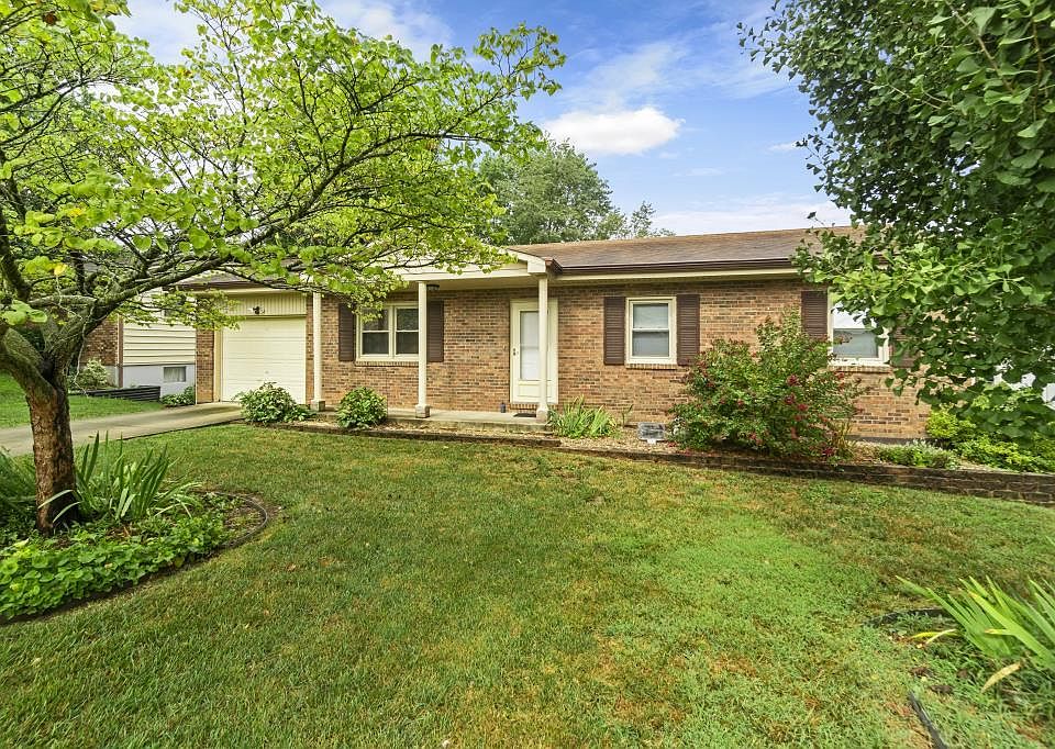 1st image of 211 S Forester Dr