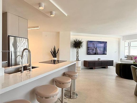 5th image of 1881 Washington Ave APT 9C