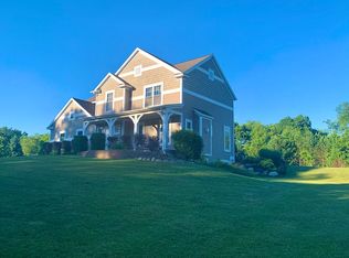 1344 McCabe Ave NE, Ada, MI 49301