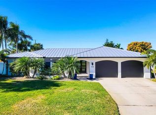 438 W Gate Dr, Venice, FL 34285