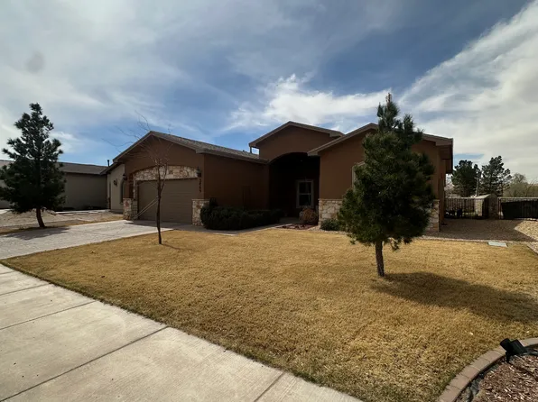 2869 San Gabriel Dr, Sunland Park, NM 88063