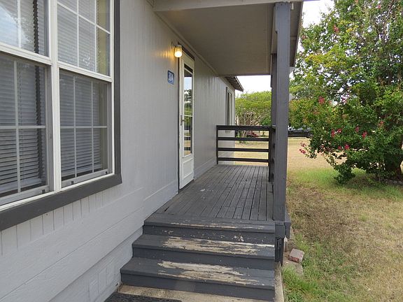 2nd image of 3014 Carroll Dr