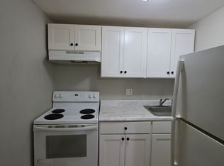 61 Warwick St #E, New Haven, CT 06513