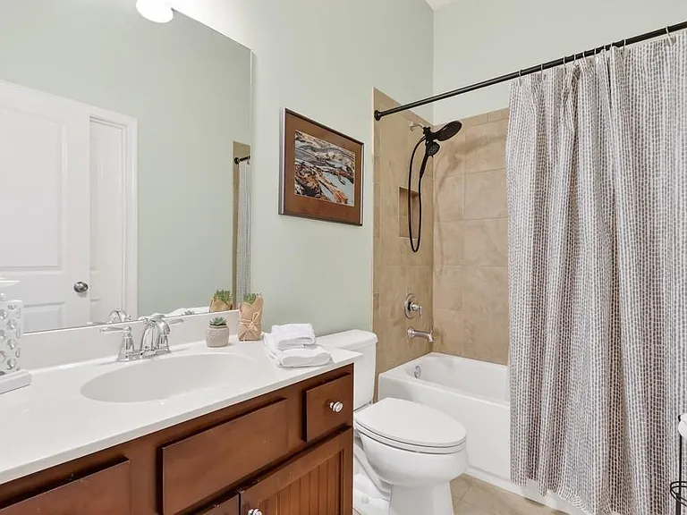 7205 Lowery Oak Dr — Photo 27