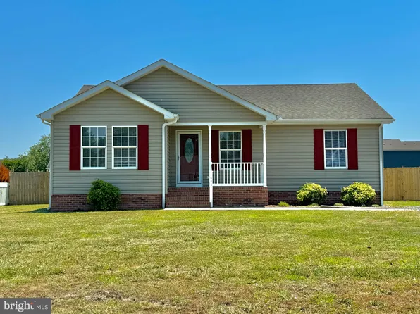 30027 Greenspring Dr, Princess Anne, MD 21853