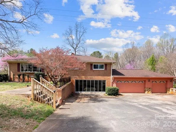 1042 Old Boiling Springs Rd, Shelby, NC 28152