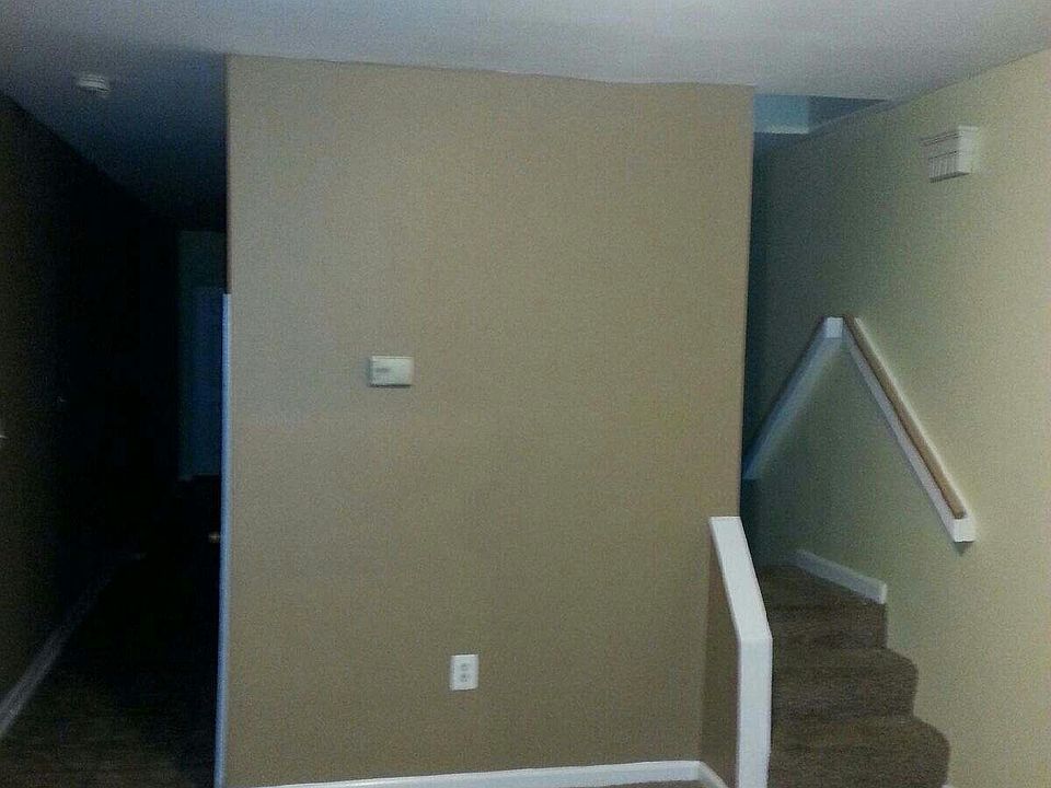 2nd image of 2600 Boone St
