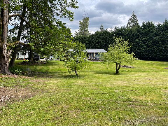 5th image of 8620 206th St SE