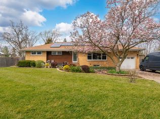 16W604 Crest Ave, Bensenville, IL 60106