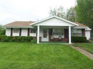 61 W Routzong Dr, Fairborn, OH 45324
