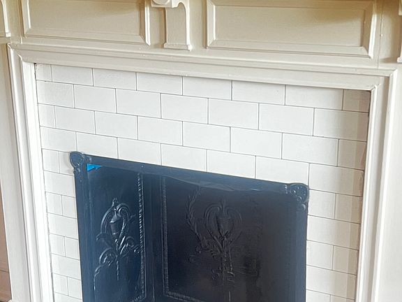 4th image of 102 S Arthur Ashe Blvd APT 4
