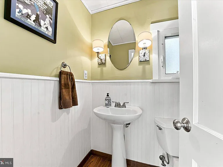 416 Valley View Rd — Photo 20