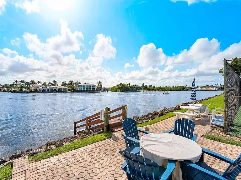364 Golfview Rd #505 — Photo 20