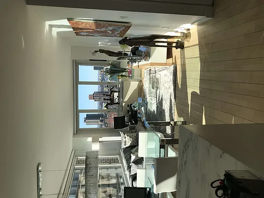 Rented by iHomeny Realty | media 39