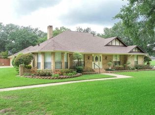 3145 Eagle Dr, Mt Pleasant, TX 75455