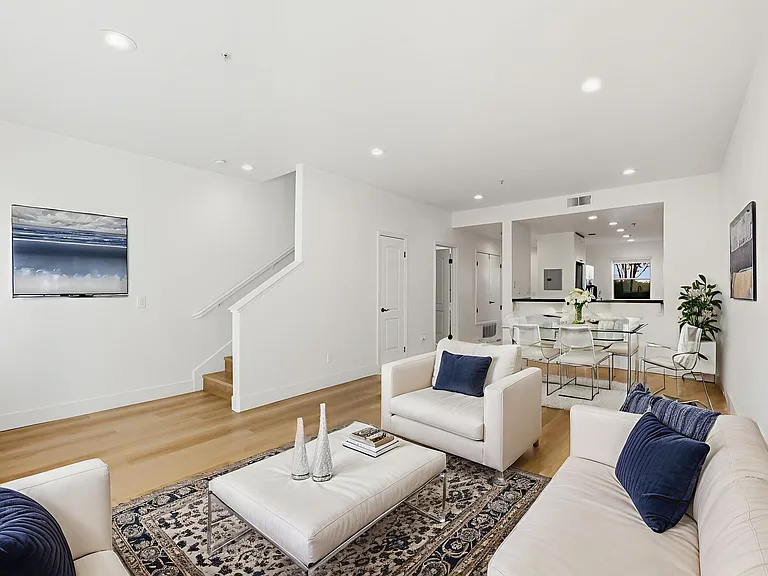 Stevens Creek Villas — Photo 59