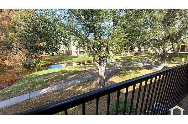 Building Photo - 8706 Mallard Reserve Dr