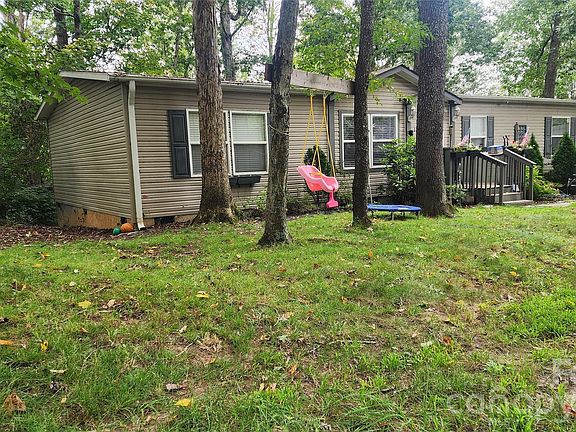 2nd image of 67 Indian Trail Rd