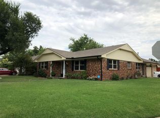 5748 NW 47th St, Warr Acres, OK 73122