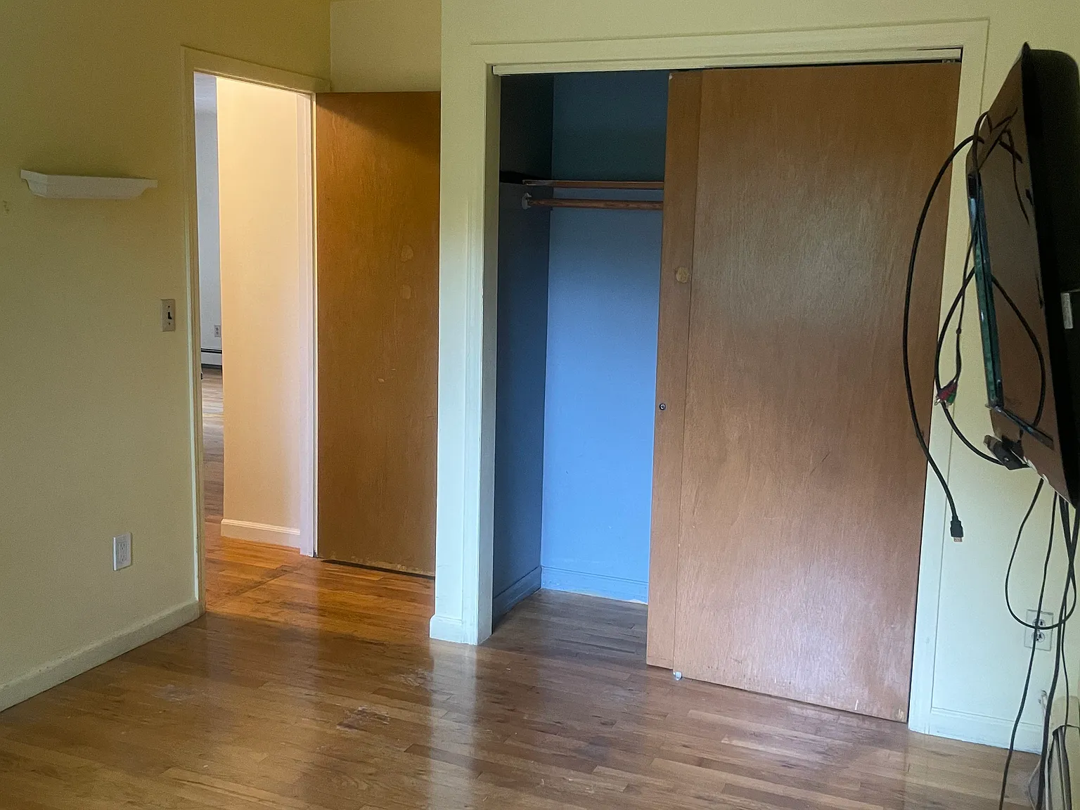 Beacon St, Yonkers — Photo 2