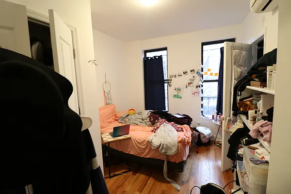 Rented by BIG Management NY | media 11