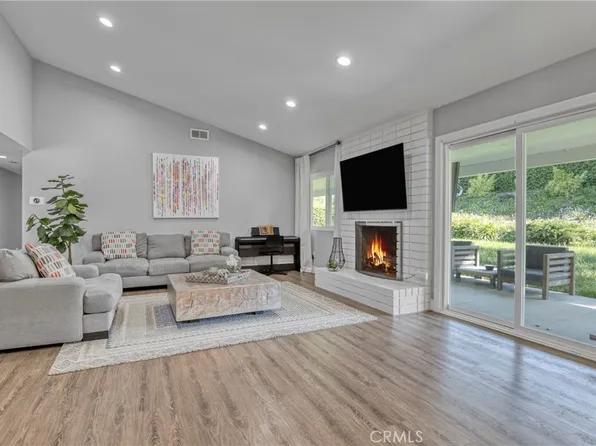 7293 Cirrus Way, West Hills, CA 91307