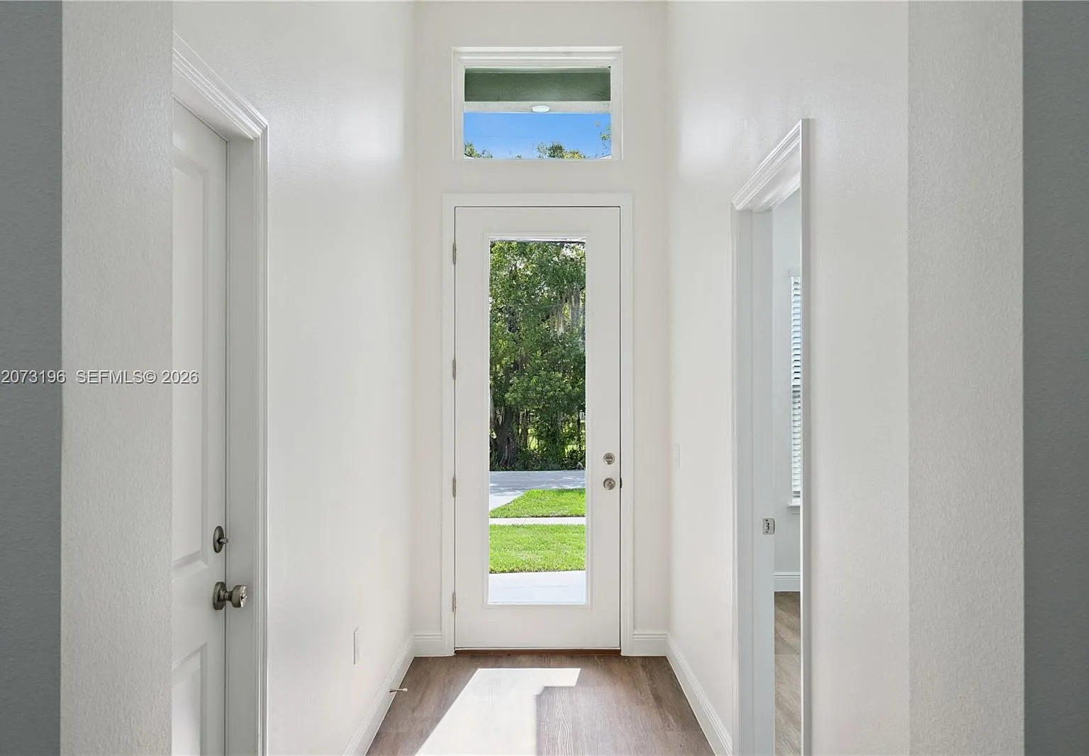 4 bed, 2.0 bath, 1768 sqft, $3,500 — Photo 4