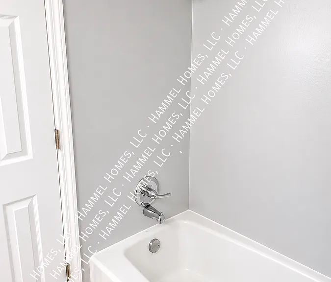 112 1st St S #2 — Photo 8
