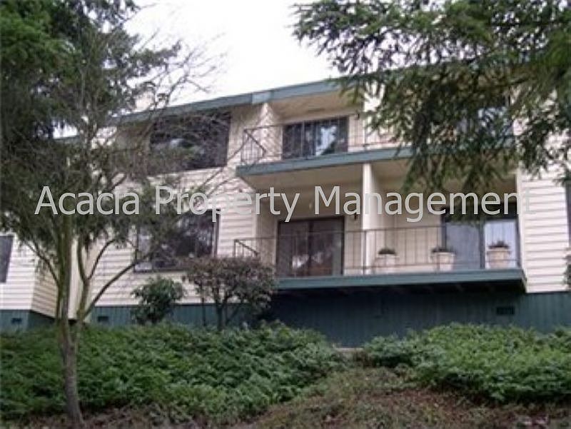 Exterior Balcony
