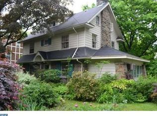 8102 Brookside Rd, Elkins Park, PA 19027