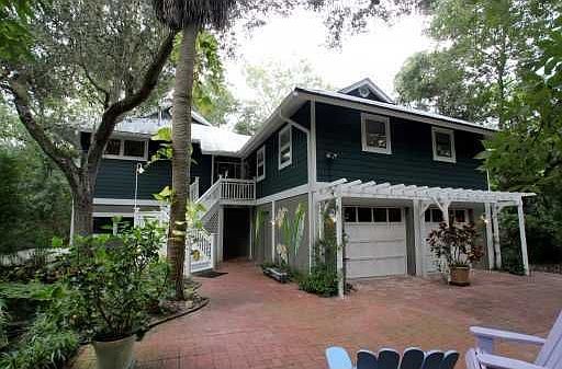 1st image of 1800 Harvard Ave