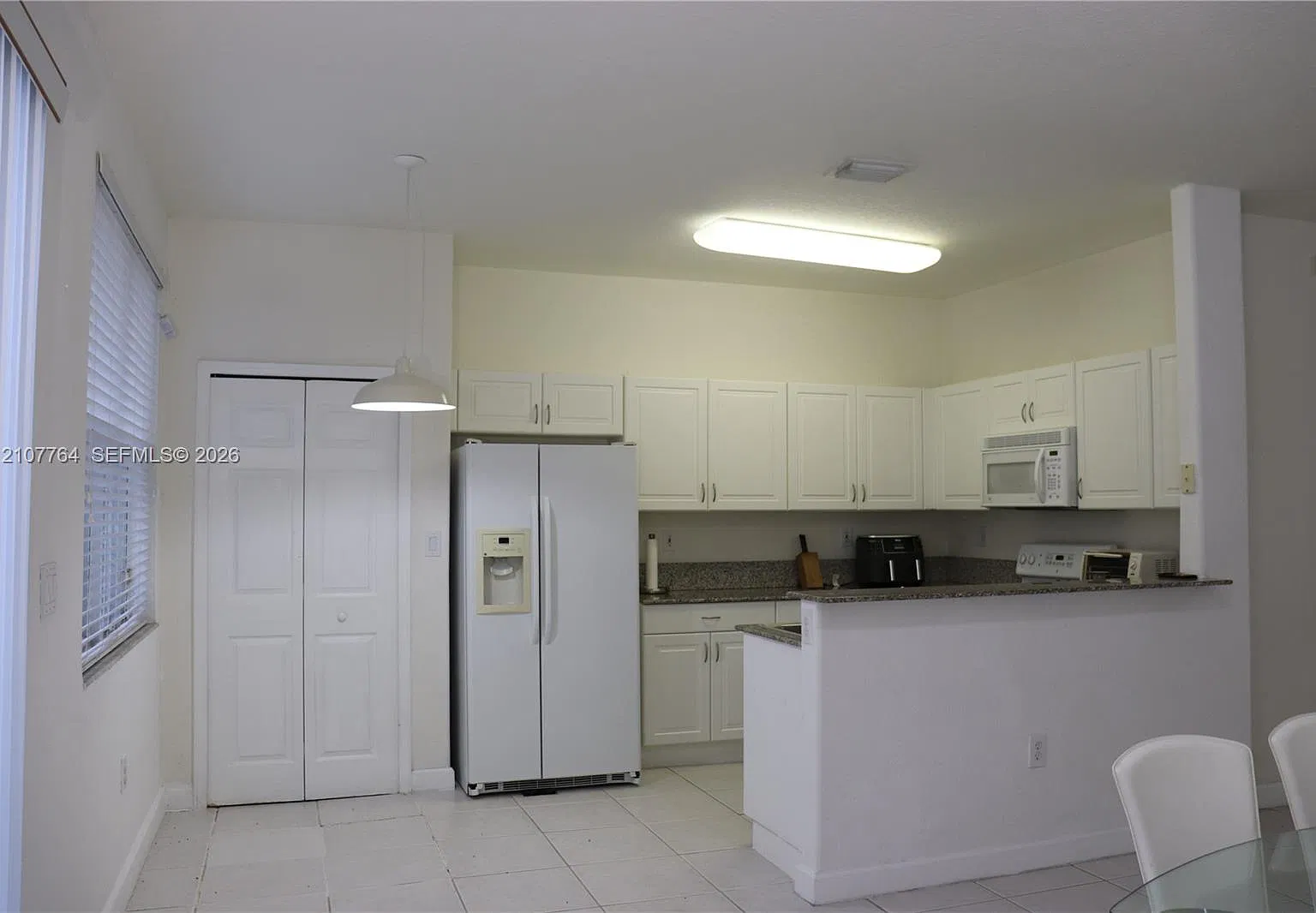 8158 NW 108th Ct — Photo 2